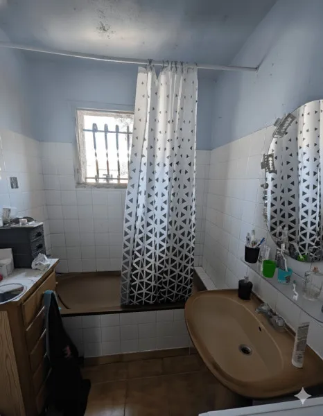 BEL APPARTEMENT AVEC GARAGE A LE SOLER