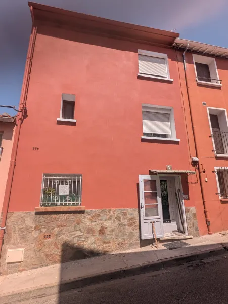 MAISON DE VILLAGE A 10MN DES PLAGES